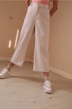 Load image into Gallery viewer, 高腰直條紋寬褲