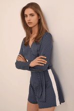 Load image into Gallery viewer, 高腰藍底白點短褲
