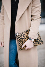 Load image into Gallery viewer, Clare V. Leopard 豹紋皮毛手拿包