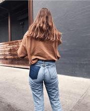 Load image into Gallery viewer, Charlotte Straight BARROW高腰直筒雙色口袋牛仔褲
