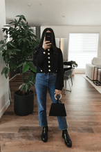 Load image into Gallery viewer, PINCH WAIST HI RISE KICK JEAN PLACEBO高腰深藍直筒牛仔褲
