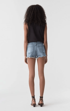 Load image into Gallery viewer, JADEN Hi Rise Cut Off SURREAL 高腰刷破短褲

