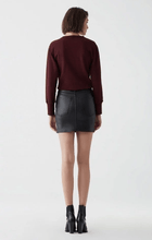 Load image into Gallery viewer, LYDIA SKIRT IN BLACK LEATHERETTE黑色仿皮高腰短裙
