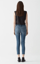 Load image into Gallery viewer, SOPHIE  SPITE高腰Skinny膝蓋刷破
