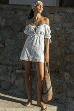 Load image into Gallery viewer, 白色兩穿網眼蕾絲洋裝
