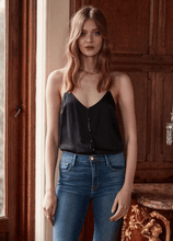 Load image into Gallery viewer, T-back細肩帶背心

