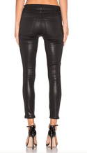 Load image into Gallery viewer, COATED BLACK Skinny 仿皮高腰皮褲
