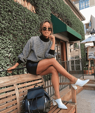 Load image into Gallery viewer, 千鳥格紋微高領sweatshirt
