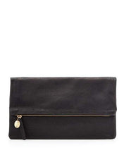 Load image into Gallery viewer, Clare V. Foldover Clutch 網眼翻折手拿包 兩色
