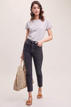 Load image into Gallery viewer, Nico High Rise Slim Fit in Virtue 高腰黑色合身九分牛仔褲
